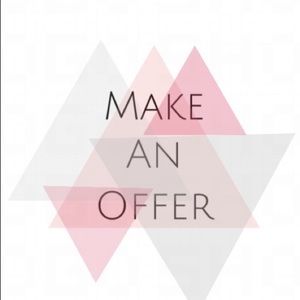 Open to offers! ❤️